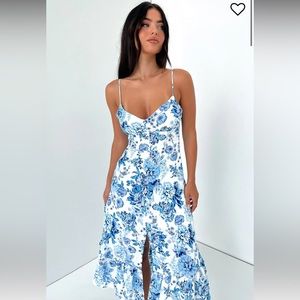 Brand new dress only worn once for a try on video 🩵